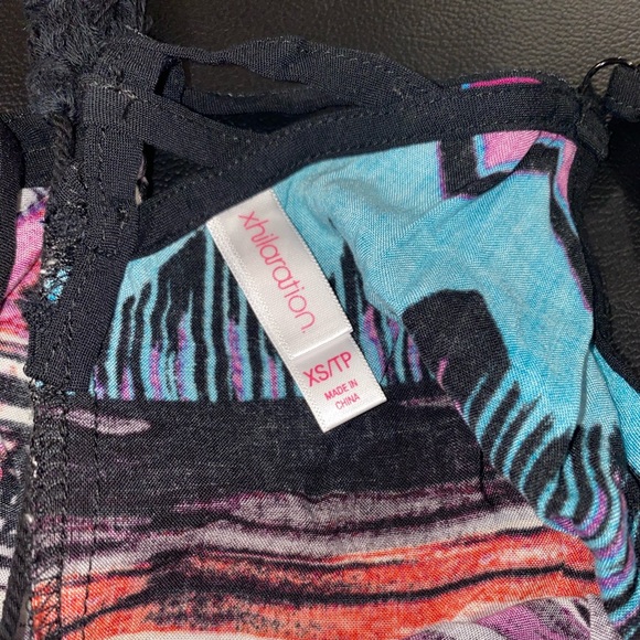 Multi-Colored Romper - Picture 4 of 7